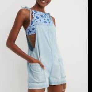Aerie Women's Tie-Strap Sleeveless Chambray Shorts Romper light blue color s/p